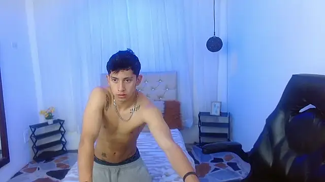 Kei 23 online show from April 9, 2:22 pm