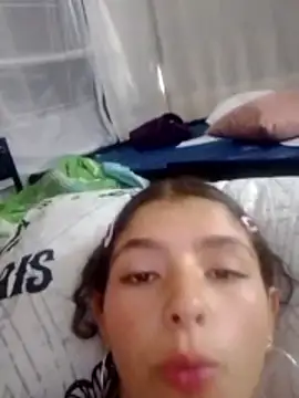 LINDA EF online show from March 29, 3:56 pm