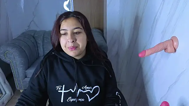 Lunafemme tf online show from April 22, 3:09 am