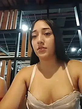 isabellaHill2 online show from July 11, 11:17 pm