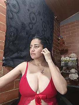 Snapshot of Alexandrina chatting on April 28, 8:58 pm Alexandrina online show from April 28, 8:58 pm