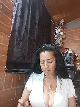 Snapshot of Alexandrina chatting on July 23, 5:11 pm Alexandrina online show from July 23, 5:11 pm