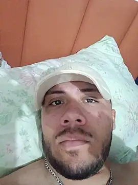 Snapshot of CapsizedPaperboy chatting on March 23, 1:42 am CapsizedPaperboy online show from March 23, 1:42 am