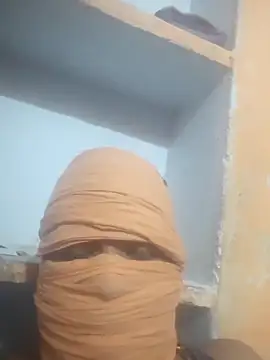 Snapshot of bodymassage455 chatting on March 16, 5:06 pm bodymassage455 online show from March 16, 5:06 pm