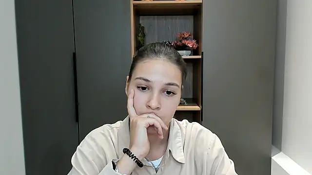 RobbieGarding online show from March 17, 8:39 am