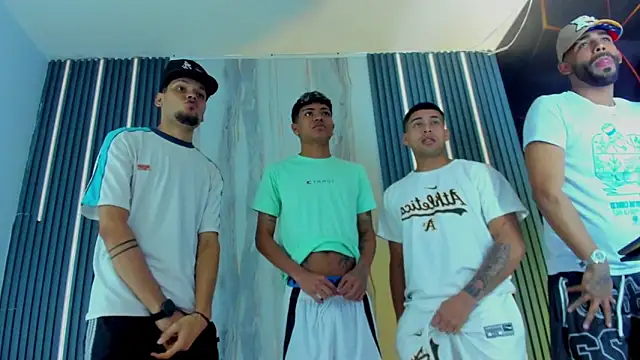 Looney Tunes  online show from March 13, 4:30 am