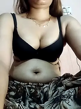 Snapshot of saniya_008 chatting on May 16, 10:12 am saniya 008 online show from May 16, 10:12 am