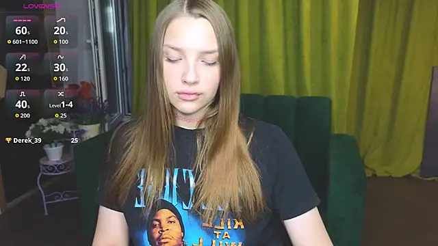 Snapshot of DariaAngels chatting on June 14, 5:48 pm DariaAngels online show from June 14, 5:48 pm