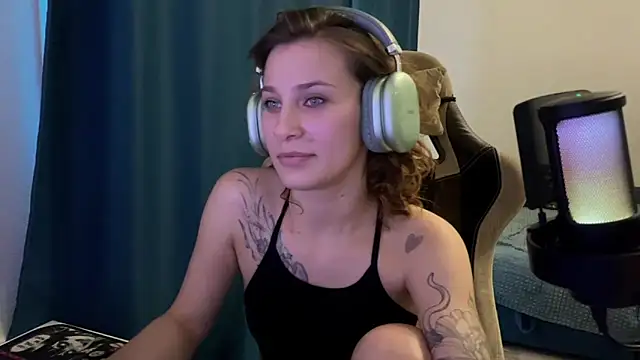 AlbyDengrov online show from March 15, 8:09 am