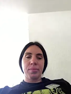 Snapshot of Alex_Svift chatting on June 28, 12:55 pm Alex Svift online show from June 28, 12:55 pm