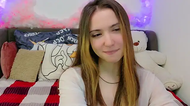 LeenMoonie online show from May 28, 3:42 pm