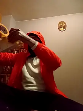 Snapshot of Amadoor21 chatting on March 14, 9:09 pm Amadoor21 online show from March 14, 9:09 pm