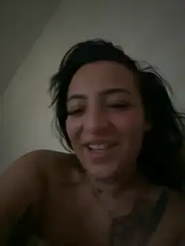 Snapshot of loverspicyy chatting on March 13, 8:32 am loverspicyy online show from March 13, 8:32 am