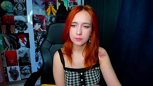 Alexa temptress online show from April 29, 2:15 am