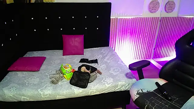 Ebony rizon online show from June 19, 2:32 pm