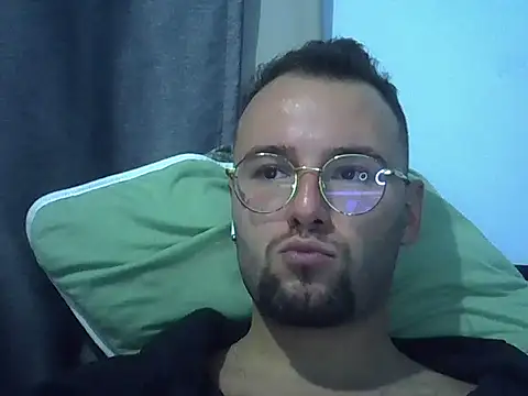 piazaocwb23 online show from April 3, 3:26 am