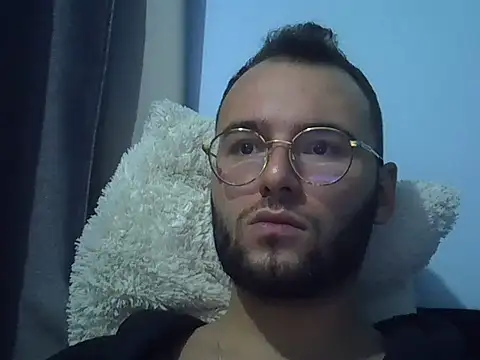 piazaocwb23 online show from April 28, 2:49 am