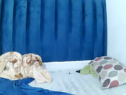 MelaniBbe online show from March 25, 9:10 pm