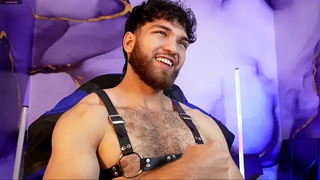 Oliver Dallas1 online show from June 10, 6:45 am