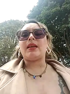 Snapshot of annie_27 chatting on March 16, 3:16 pm annie 27 online show from March 16, 3:16 pm