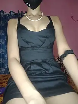 tina2005 online show from May 30, 1:08 pm