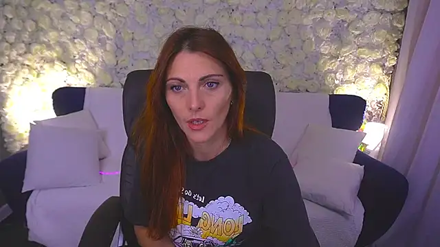 FireFoxxxxxy online show from June 14, 5:53 am