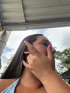 Naughty-Samanta- online show from July 18, 6:12 pm
