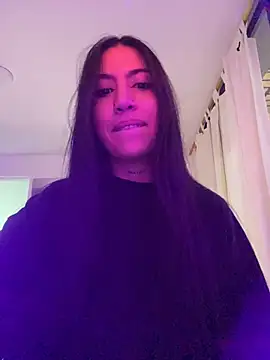 baddiesad online show from March 31, 10:54 pm