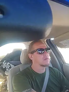 yourMasterisBored online show from June 1, 3:58 pm
