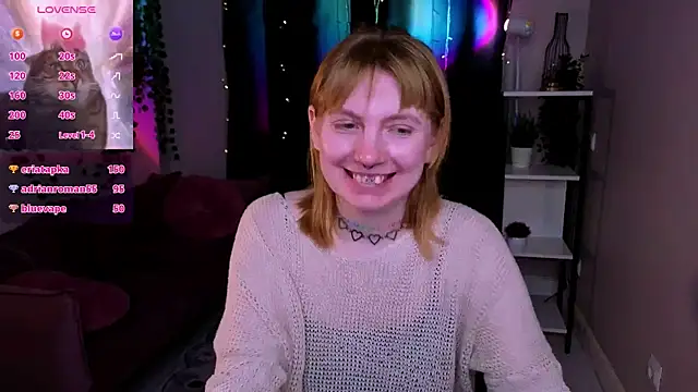 Snapshot of susie_miu chatting on May 19, 1:56 am susie miu online show from May 19, 1:56 am