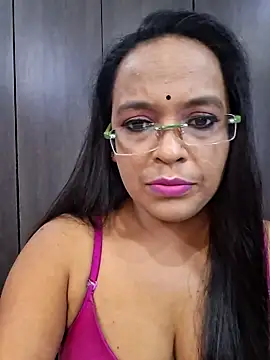 hornyrosy321 online show from May 31, 5:20 pm