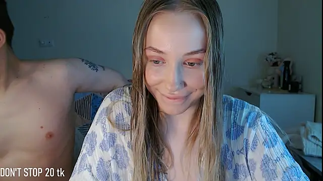 MikeXEmilia online show from May 23, 6:07 am
