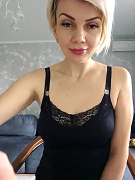 Silk-Temptation online show from March 19, 6:28 am