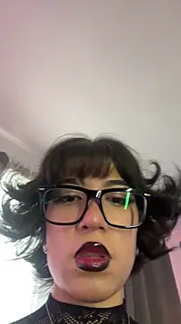 Liana Fem  online show from May 21, 2:13 pm