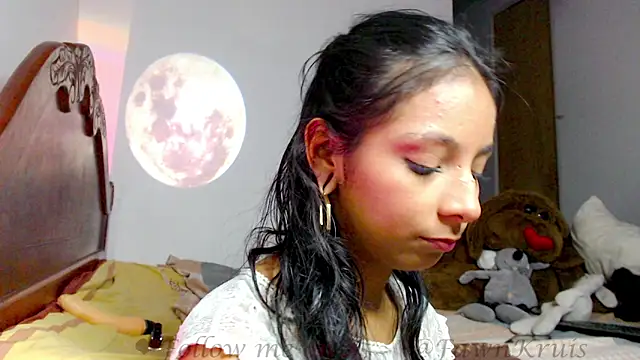 Lulo Kruiz online show from March 24, 5:12 am