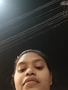 Snapshot of ezabela_ chatting on April 28, 3:39 pm ezabela online show from April 28, 3:39 pm
