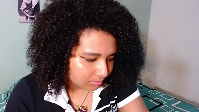 Snapshot of sandybolocco chatting on March 16, 12:20 pm sandybolocco online show from March 16, 12:20 pm