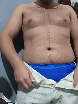 Snapshot of DarioForza chatting on March 14, 11:32 pm DarioForza online show from March 14, 11:32 pm