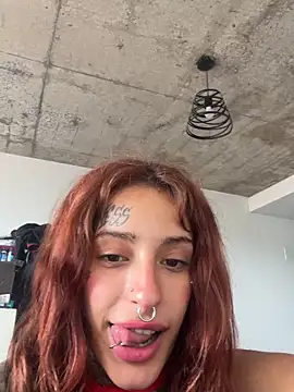 Snapshot of onlyjulieblair chatting on March 14, 6:13 pm onlyjulieblair online show from March 14, 6:13 pm