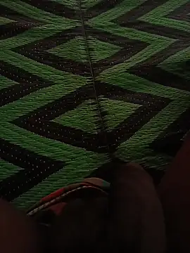 Snapshot of kingcouple89 chatting on April 4, 5:38 am kingcouple89 online show from April 4, 5:38 am