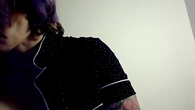 Snapshot of kitty-kitten82 chatting on March 27, 12:27 pm kitty-kitten82 online show from March 27, 12:27 pm