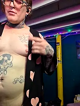TattooBambie online show from May 23, 7:35 am