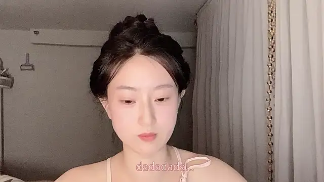 1X-yiyi online show from June 3, 3:06 pm