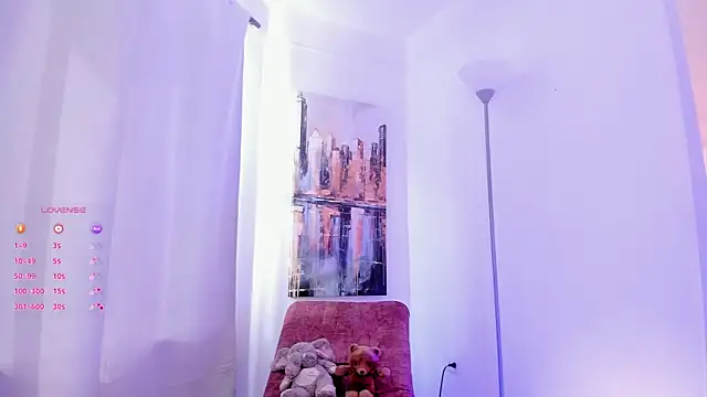 Sallyrosee  online show from April 18, 7:18 pm