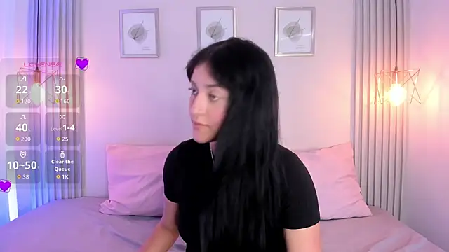 Sallyrosee  online show from July 28, 4:39 pm
