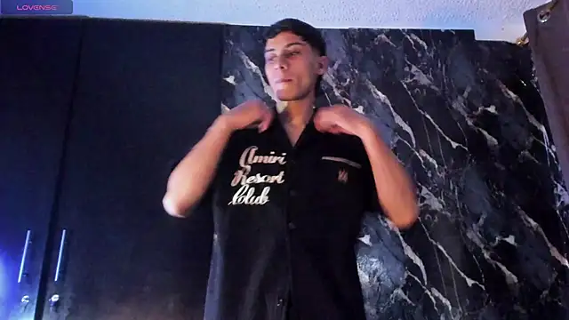 Snapshot of Axel_DavisSM chatting on March 16, 1:00 am Axel DavisSM online show from March 16, 1:00 am