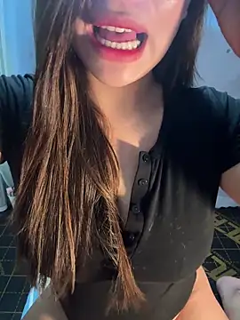 Snapshot of Xukaa_2k chatting on March 21, 7:35 am Xukaa 2k online show from March 21, 7:35 am