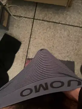 maxhot695 online show from March 25, 12:33 pm