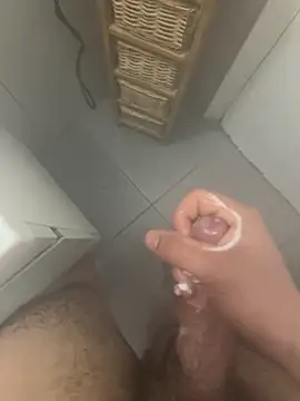 maxhot695 online show from April 6, 10:00 pm