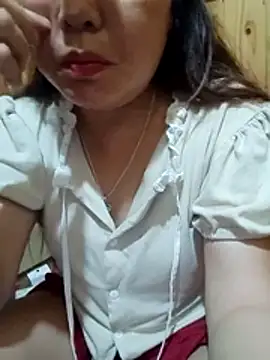 Abi-ni online show from July 6, 7:27 pm